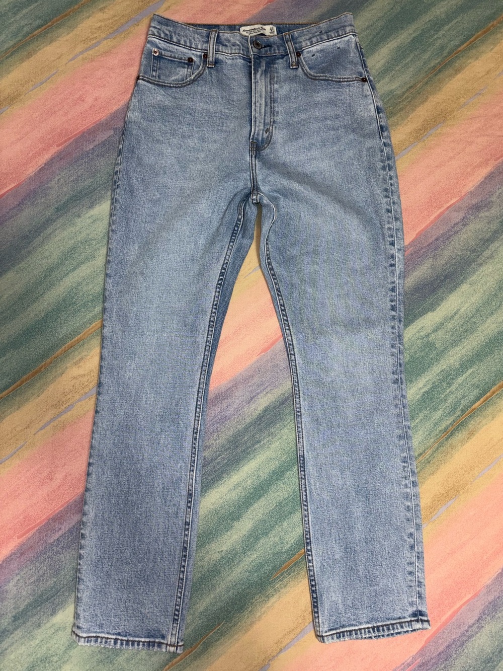 Abercrombie & Fitch The 90’s Slim Straight Ultra High Rise Jeans size 4xs/27